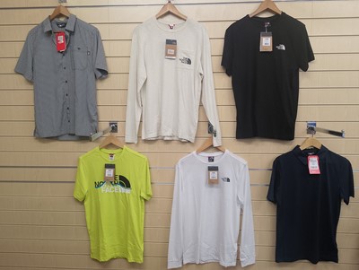Lot 365 - The North Face - Six Items of Men's Clothing