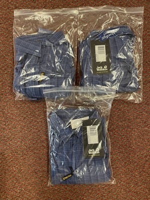 Lot 525 - Three jack Wolfskin Women's Centaura Flex Shirts.