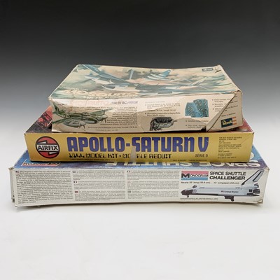 Lot 531 - Model kits. A number of model kits including...