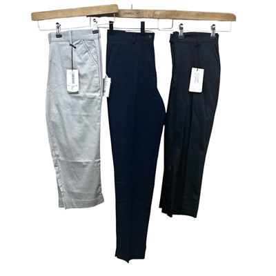 Lot 565 - Two pairs of Glenmuir Capri pants and a pair of trousers.