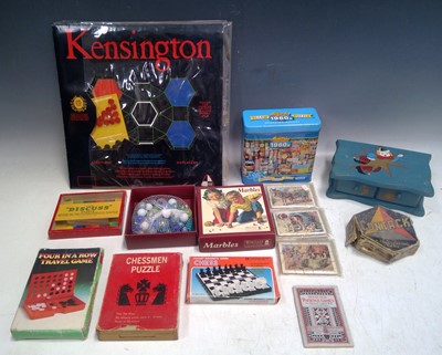 Lot 54 - Vintage Games, Jigsaws and Marbles.