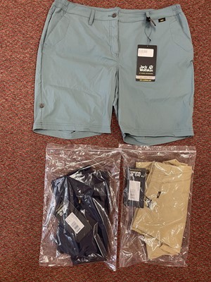 Lot 553 - Three pairs of Jack Wolfskin Desert Shorts.
