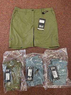 Lot 554 - Four pairs of Jack Wolfskin Women's Desert Shorts.