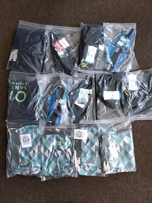 Lot 502 - Mens swimwear