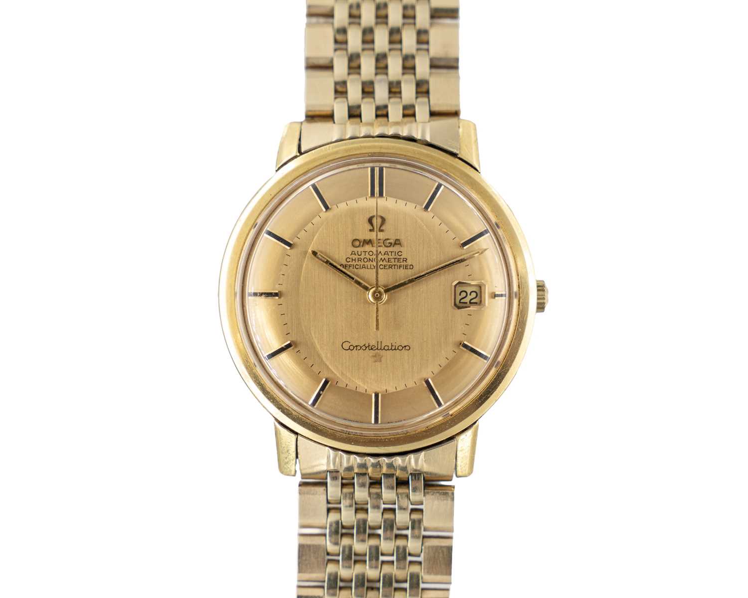 Lot 223 - OMEGA - A Constellation 18k yellow gold pie-pan dial gentleman's automatic chronometer wristwatch.