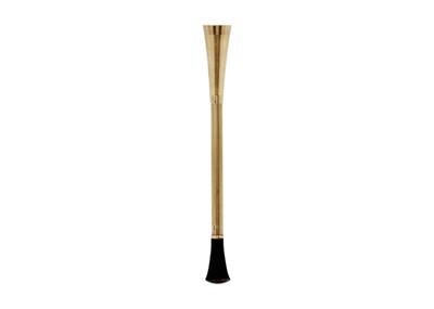 Lot 177 - A 9k gold mounted cigarette holder with a plastic mouthpiece.