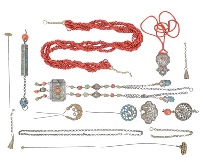 Lot 630 - An ethnic Chinese white metal necklace and other jewellery.