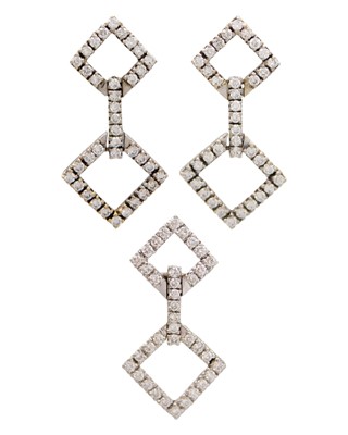 Lot 159 - An attractive 18k white gold and diamond set pendant and earring suite.