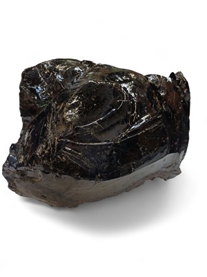 Lot 173 - A large obsidian specimen.