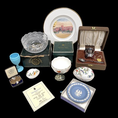 Lot 54 - A mixed lot including A Galway Irish crystal...