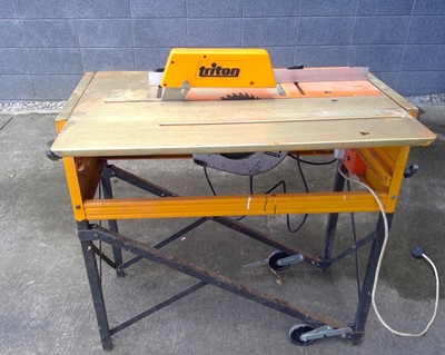 Lot 12 - A Triton, MK3 Workcentre. The Centre is 89cm...