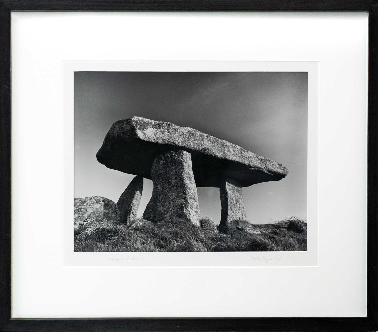 Lot 107 - Ander GUNN (XX-XXI)