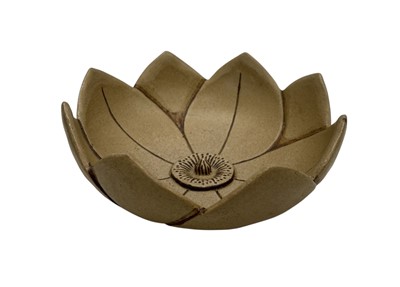 Lot 79 - A studio pottery stoneware bowl in the form of...