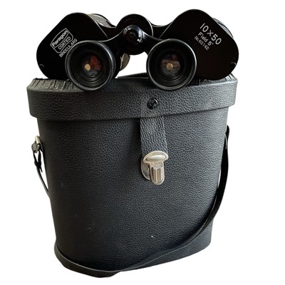 Lot 90 - A pair of Paragon 10 x 50 binoculars, in good...