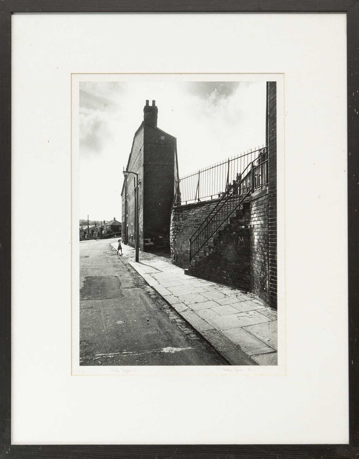 Lot 119 - Ander GUNN (XX-XXI)