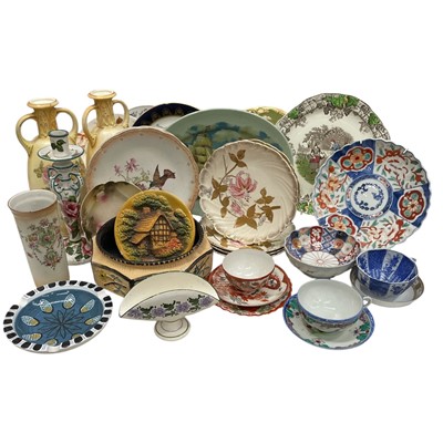 Lot 106 - A mixed lot of Ceramics, including Spode,...