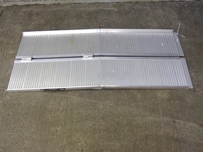 Lot 141 - A Wheelchair Ramp. The Ramp is 183cm long and...