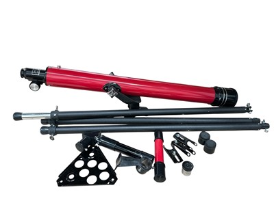 Lot 160 - A Tasco model 49TR, 320 x 60m, telescope.