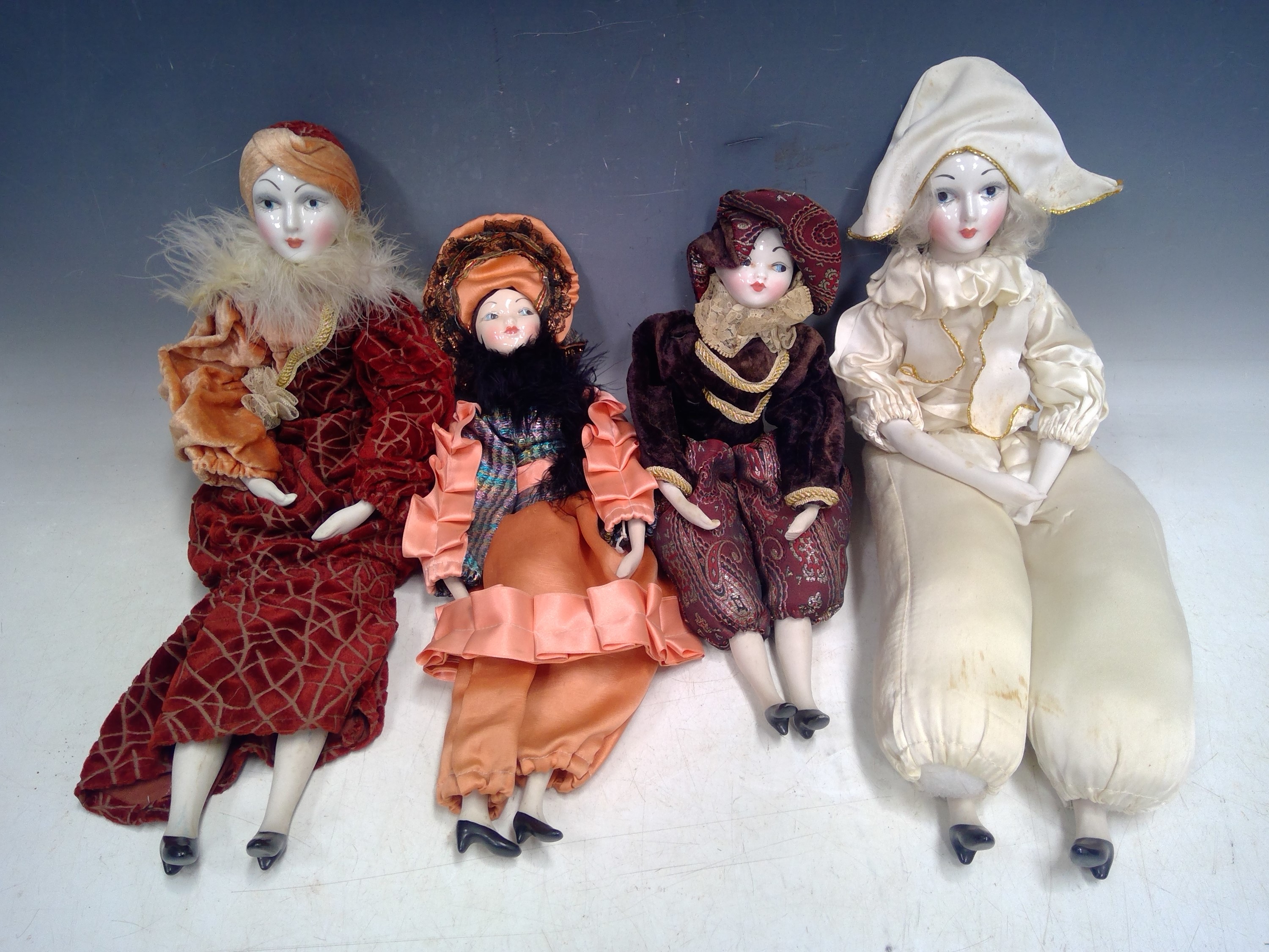 What is the Tallest Toy Doll: Discover the Giant Doll Phenomenon!