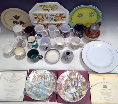 Lot 60 - A Mixed Lot of Ceramics and Glass. Vintage...