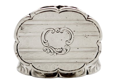 Lot 213 - A good Victorian silver vinaigrette of scalloped form by George Unite.