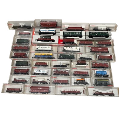 Lot 15 - Fleischmann H0/00 model railway assorted...