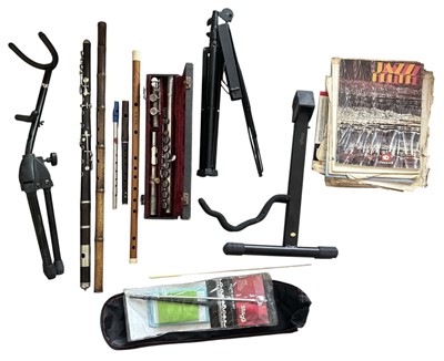 Lot 7 - A 19th century fife and nickel-mounted flute,...
