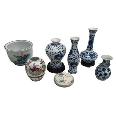 Lot 162 - A collection of Oriental Porcelain.