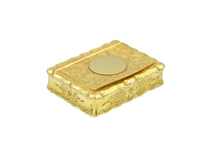 Lot 3 - A good 19th-century high-purity gold snuff box.