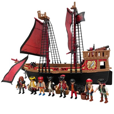 Lot 74 - A Playmobil Pirate ship with accessories and...