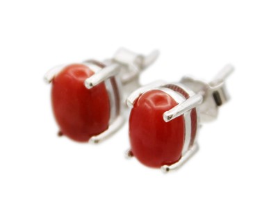 Lot 20 - A pair of silver and red coral stud earrings