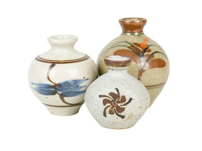 Lot 651 - Bud vases