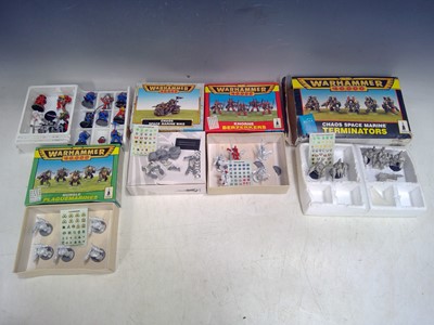 Lot 13 - Vintage Games Workshop, Warhammer Figures.