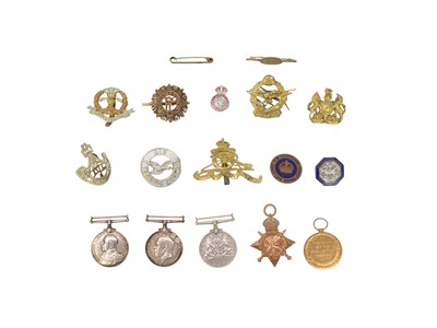 Lot 266 - A WWI group of four medals.