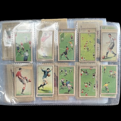 Lot 82 - A 45 page card album. Contains 41 Kensitas...