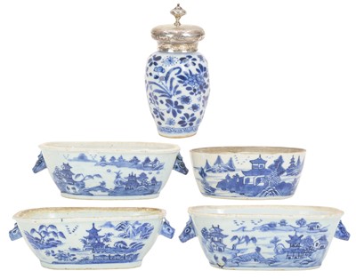 Lot 415 - A Chinese blue and white small vase or caddy.
