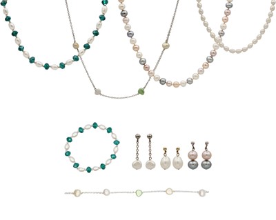 Lot 78 - A selection of cultured freshwater pearl and silver jewellery.