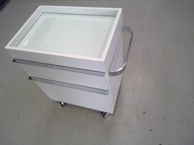 Lot 15 - A Mobile Nail / Make Up Station. The...