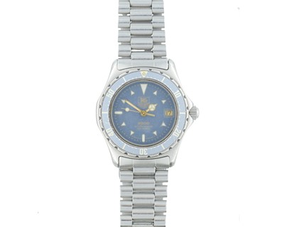 Lot 1061 - TAG HEUER - A 2000 Professional stainless steel quartz lady's bracelet wristwatch.