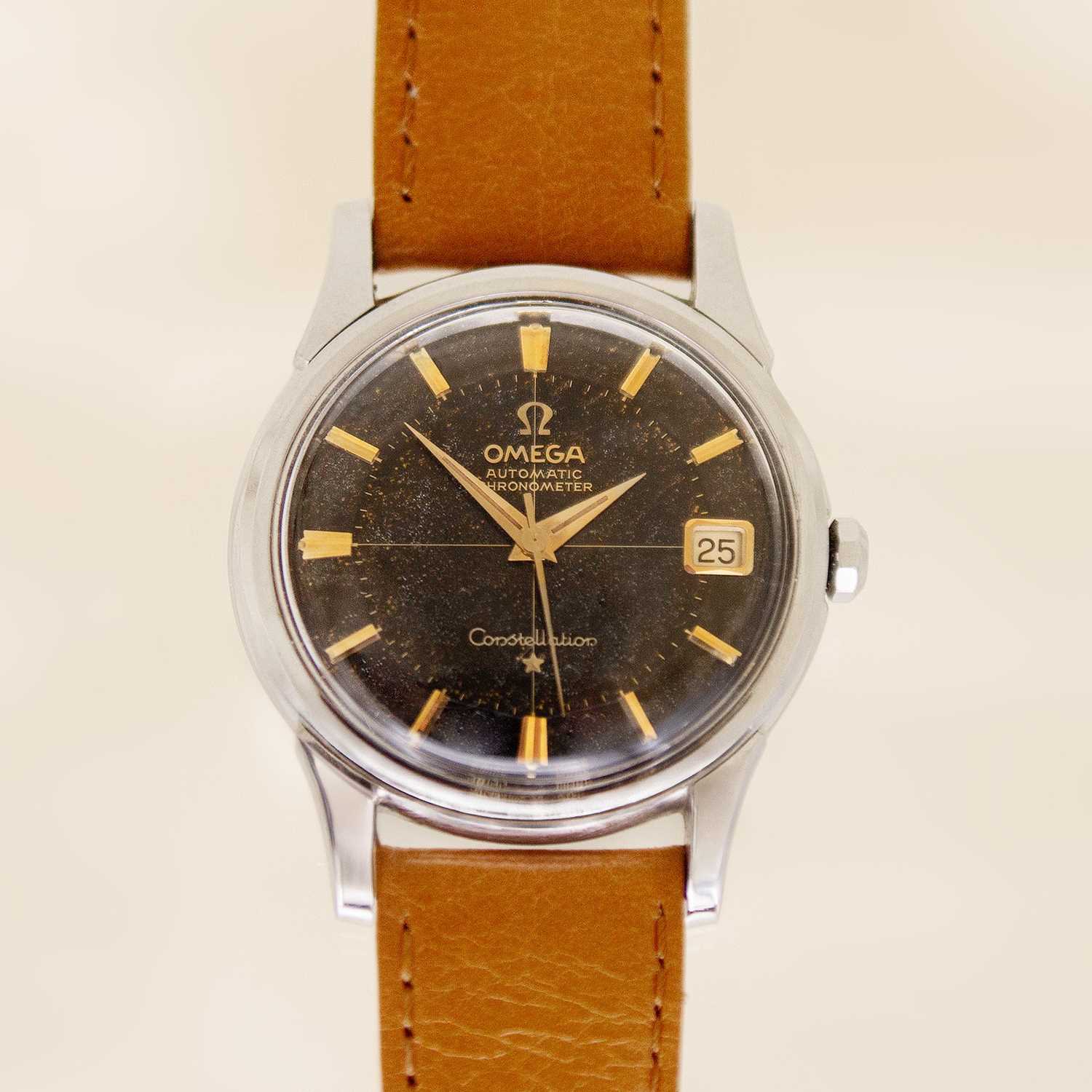 Lot OMEGA - A fine Constellation Automatic Chronometer stainless steel gentleman's calendar watch.