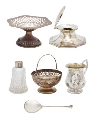 Lot 128 - A selection of hallmarked silver items.