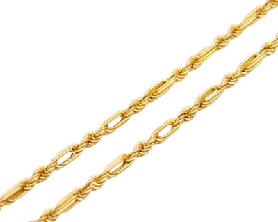 Lot 84 - An 18k gold 19 1/2" fancy rope chain.