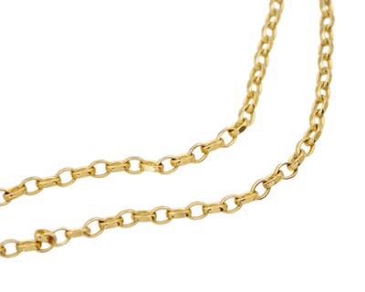 Lot 119 - A 9k gold 20" faceted cable neck chain.