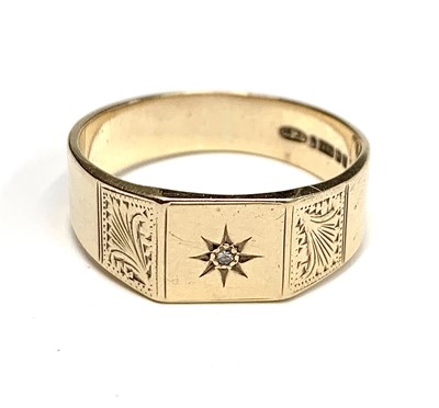 Lot 2340 - A 9ct gold gentleman's ring, set a small...