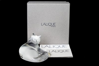 Lot 612 - A boxed Lalique glass 'Happy' cat.