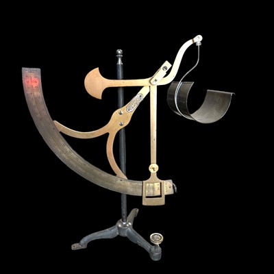 Lot 28 - A set of antique paper scales by Louis...