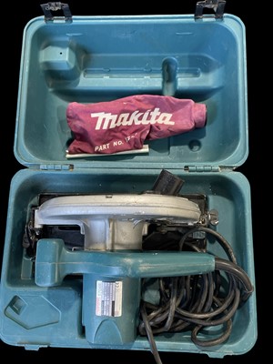 Lot 100 - A Makita 5704R 1200W, 190mm circular saw.