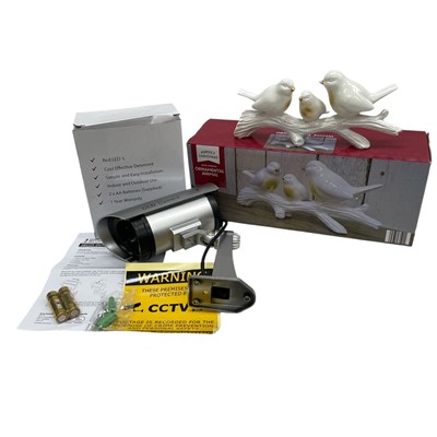 Lot 118 - An unused and boxed Decoy Outdoor Camera with...