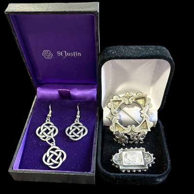 Lot 165 - A pair of 925 silver dragon earrings, a...