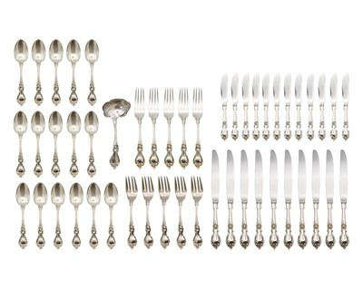 Lot 133 - An American sterling silver part canteen of 'Alexandra' pattern cutlery by Lunt.